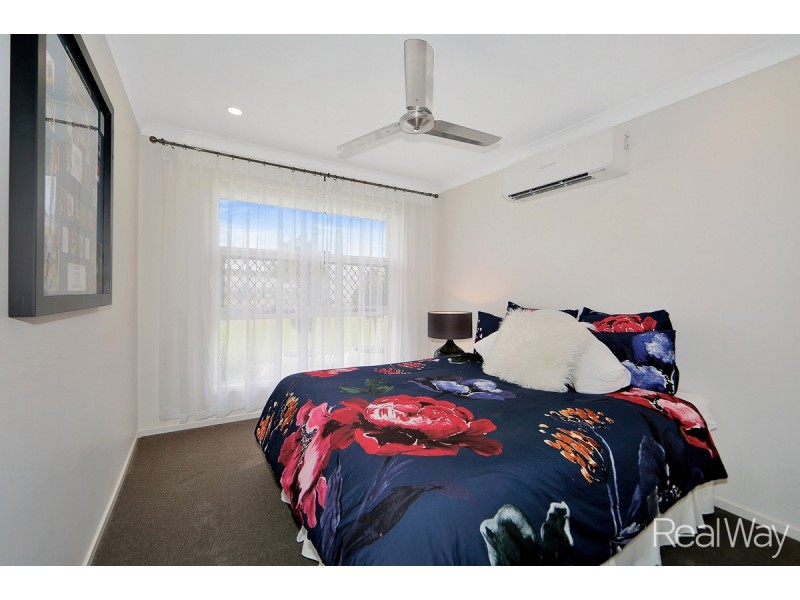 42 Sanctuary Drive, Ashfield QLD 4670