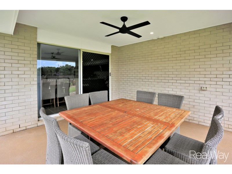 42 Sanctuary Drive, Ashfield QLD 4670