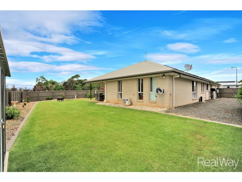 42 Sanctuary Drive, Ashfield QLD 4670