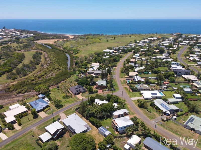 2 Magnolia Court, Innes Park QLD 4670