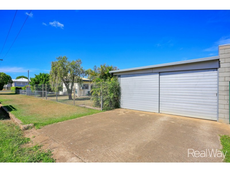 11 Alamein Street, Svensson Heights QLD 4670