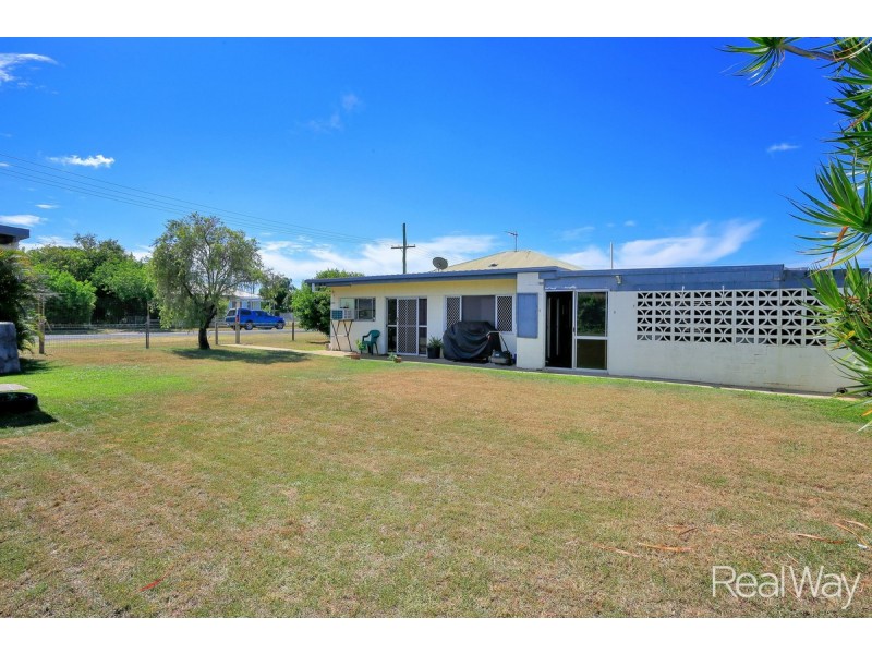 11 Alamein Street, Svensson Heights QLD 4670