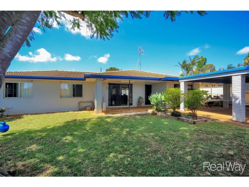 1 Barellan Parade, Qunaba QLD 4670