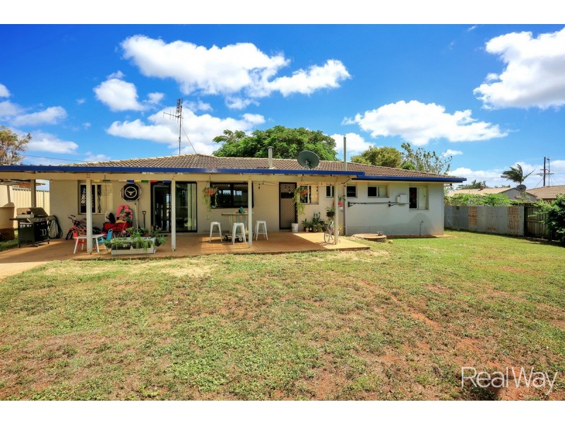 1 Barellan Parade, Qunaba QLD 4670