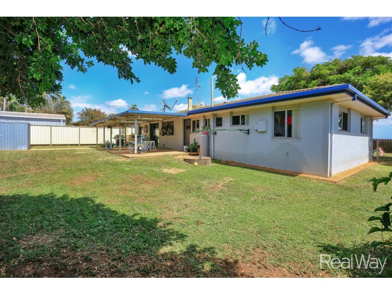 1 Barellan Parade, Qunaba QLD 4670