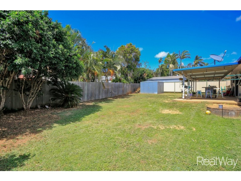 1 Barellan Parade, Qunaba QLD 4670