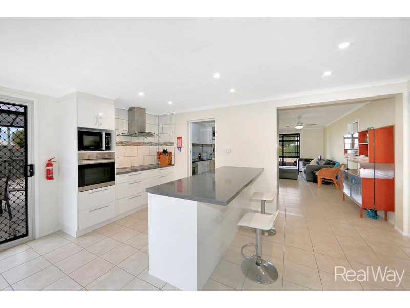 3 Jensen Street, Avenell Heights QLD 4670