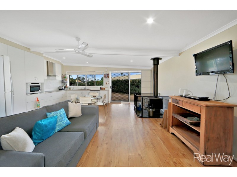 3 Jensen Street, Avenell Heights QLD 4670