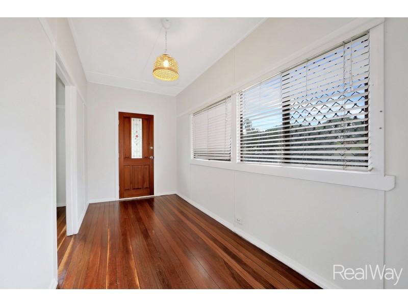 1 Brand Street, Walkervale QLD 4670