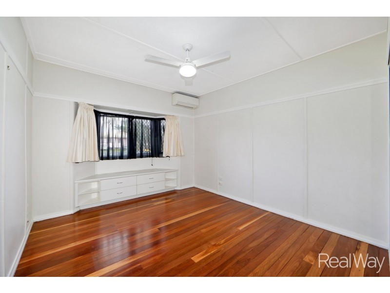 1 Brand Street, Walkervale QLD 4670