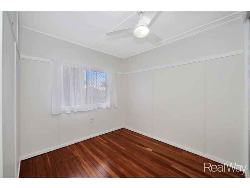 1 Brand Street, Walkervale QLD 4670