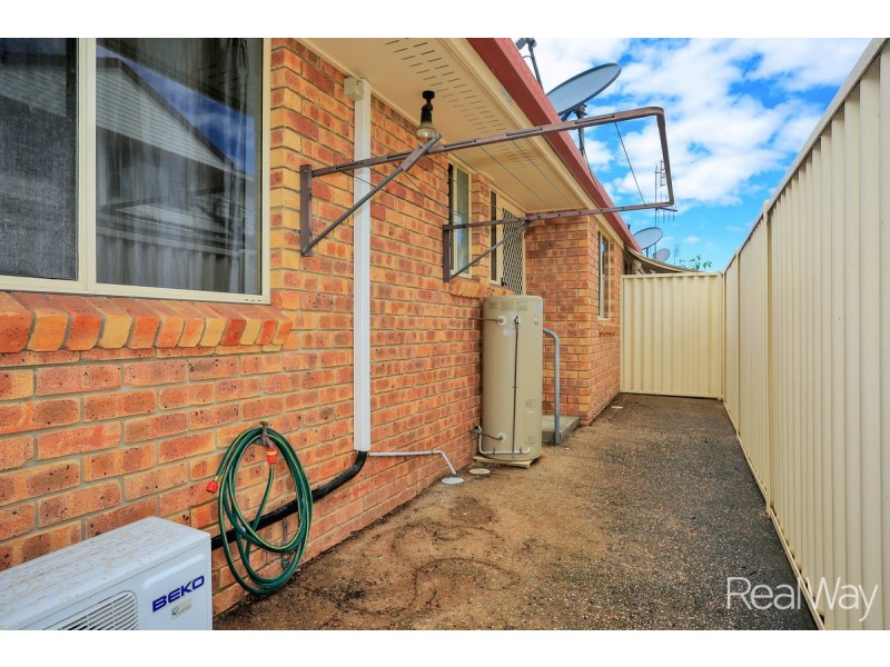 1/74 Burnett Street, Bundaberg South QLD 4670