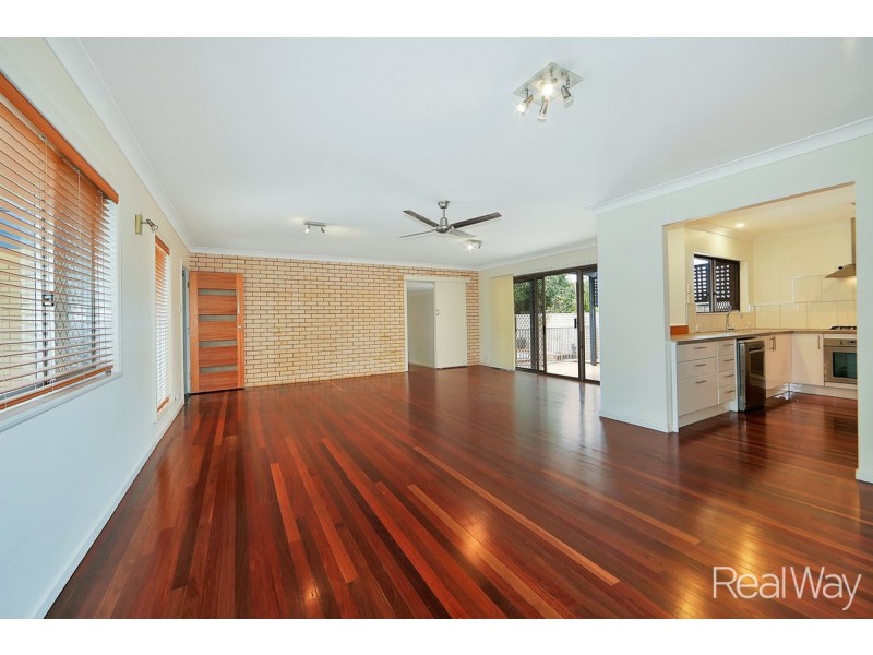 33 McNeilly Street, Norville QLD 4670