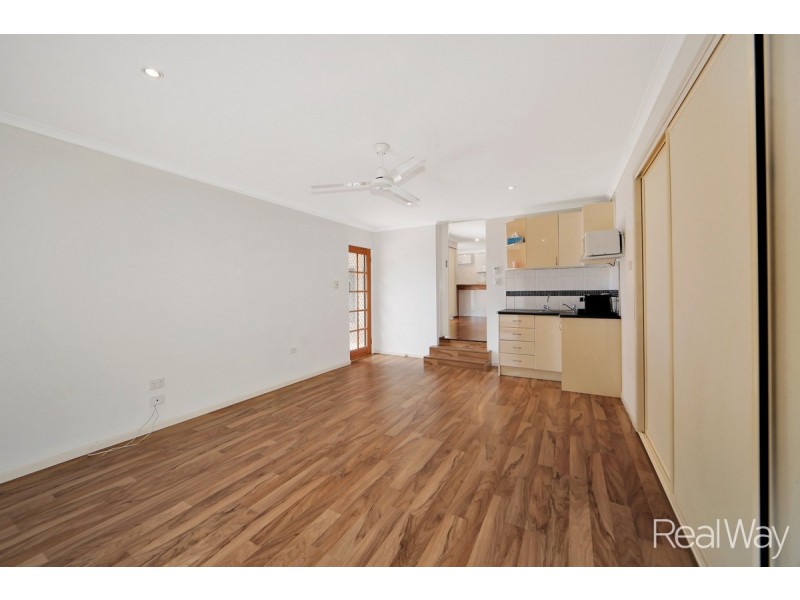 33 McNeilly Street, Norville QLD 4670