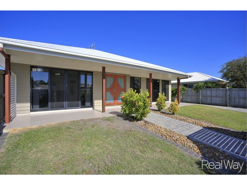 1/109 Davidson Street, Bargara QLD 4670