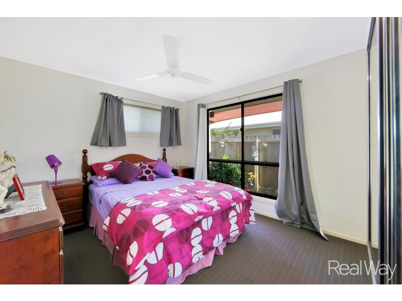 1/109 Davidson Street, Bargara QLD 4670