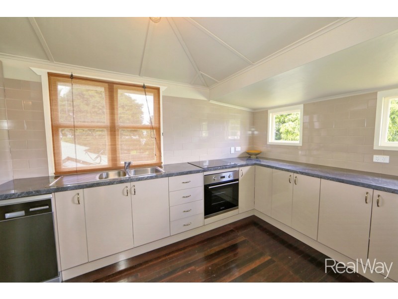 28 Donald Street, Bundaberg North QLD 4670