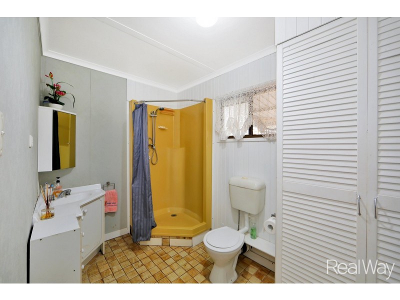 390 Sully Dowdings Road, Pine Creek QLD 4670