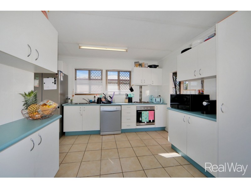 9 McCullough Street, Kepnock QLD 4670