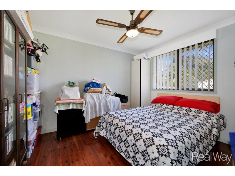 27 Sloane Street, Kalkie QLD 4670