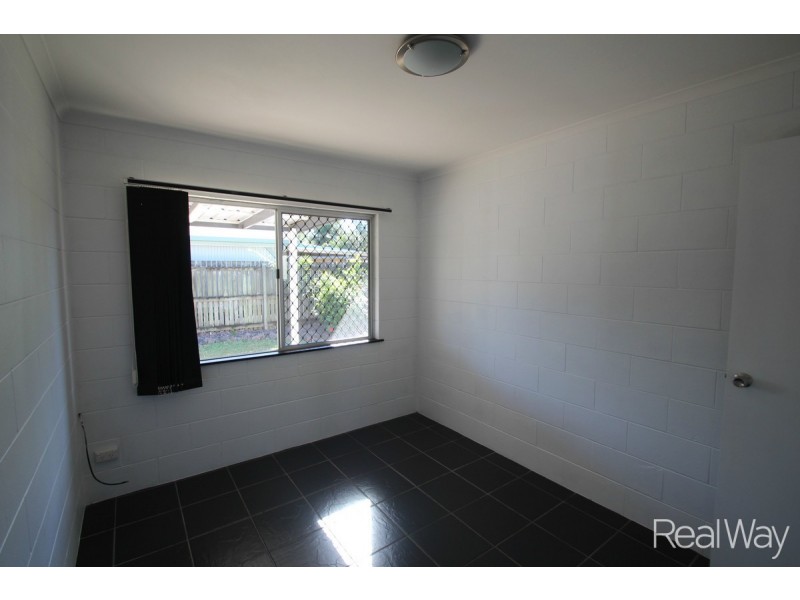 8 Schoch Street, Avenell Heights QLD 4670