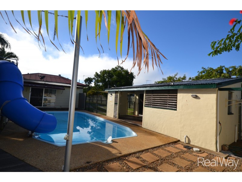 69 Water Street, Walkervale QLD 4670