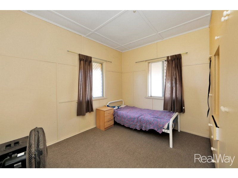 14 Moncrieff Street, Kepnock QLD 4670