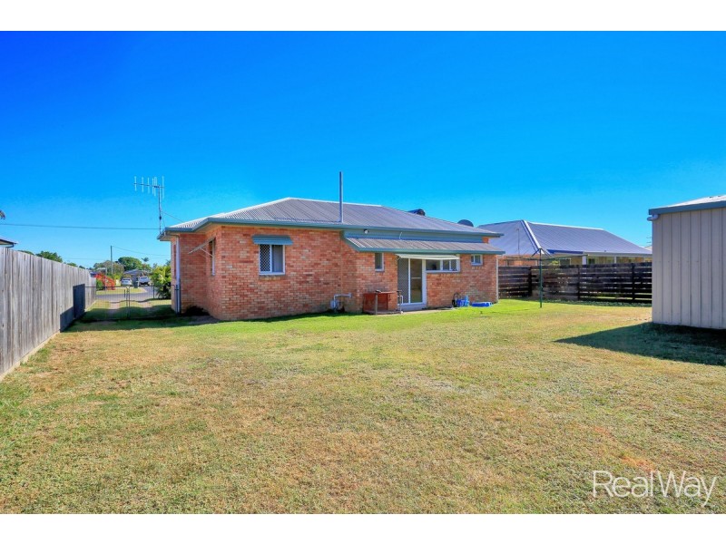 14 Moncrieff Street, Kepnock QLD 4670