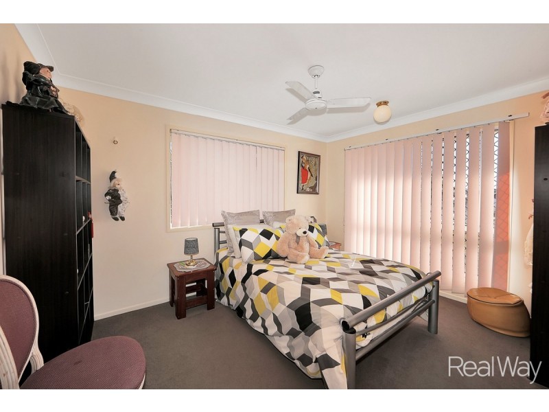 6 Aymone Close, Avoca QLD 4670