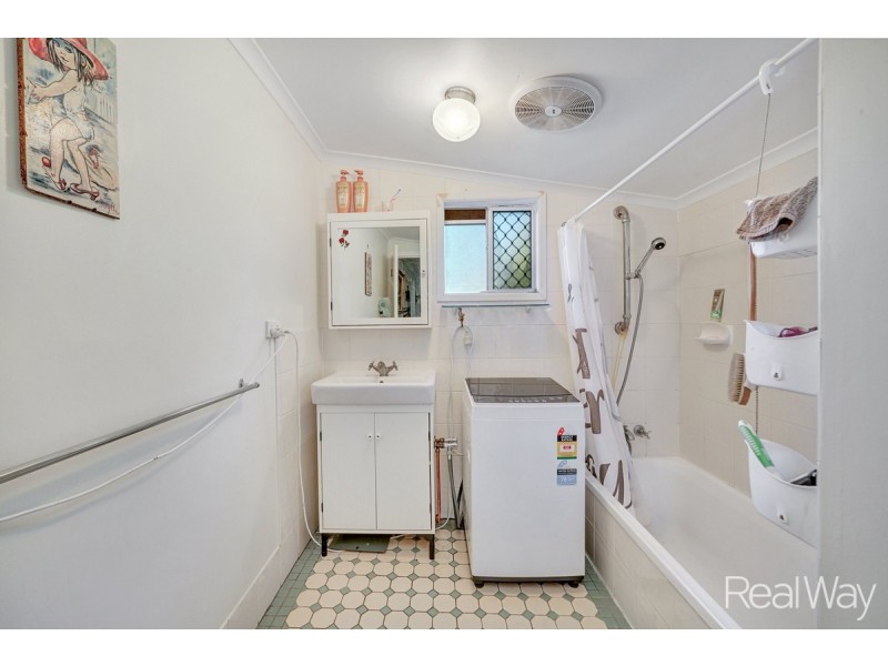 59 Wilfred Street, Bargara QLD 4670