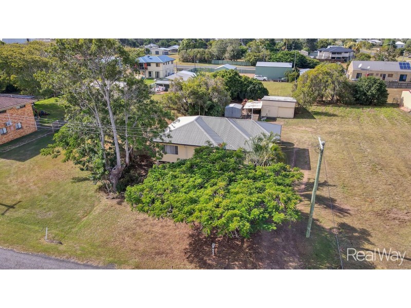 15 Corser Street, Burnett Heads QLD 4670