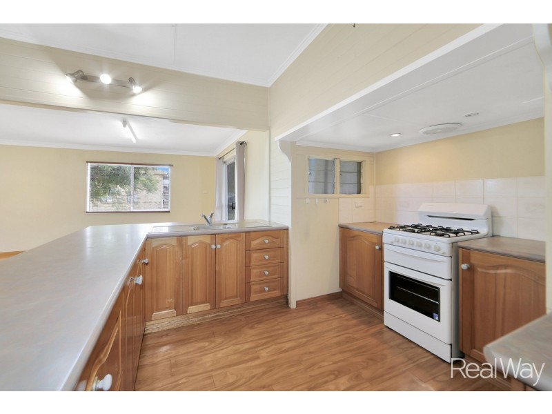 15 Corser Street, Burnett Heads QLD 4670