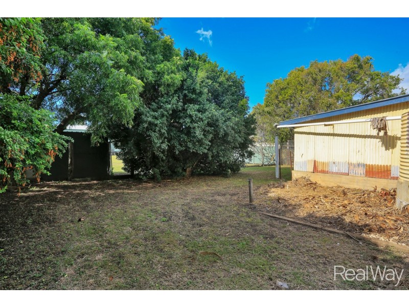 15 Corser Street, Burnett Heads QLD 4670
