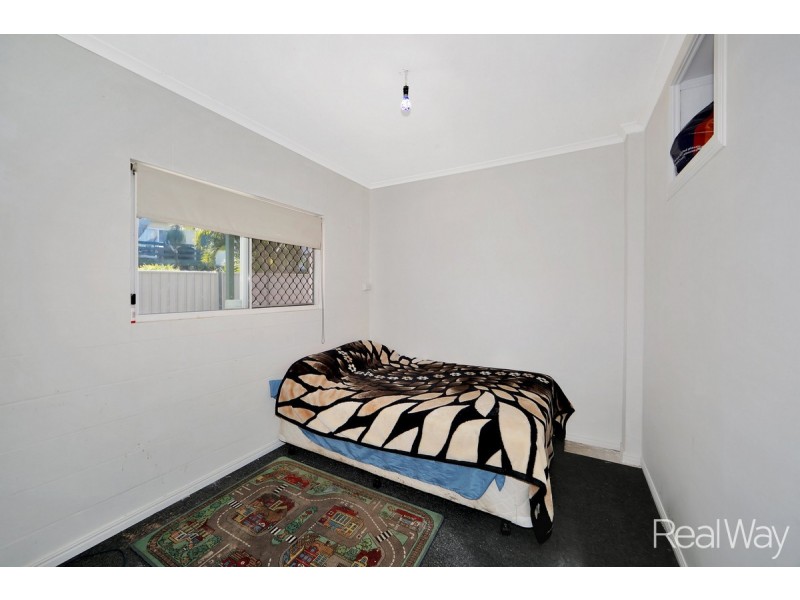 12 Poinciana Court, Moore Park Beach QLD 4670