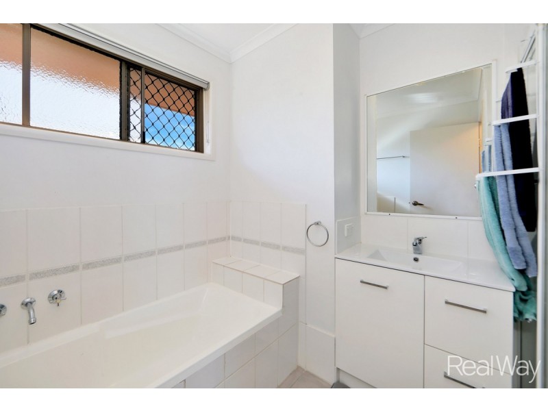 36 Tropicana Drive, Avoca QLD 4670