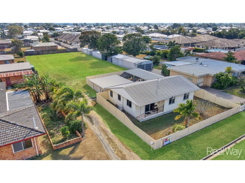 21 Avenell Street, Avenell Heights QLD 4670