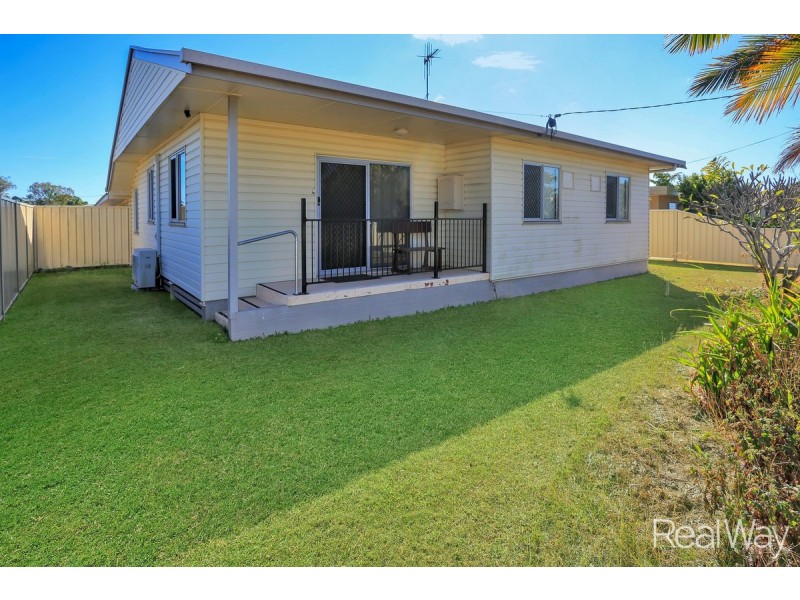 21 Avenell Street, Avenell Heights QLD 4670
