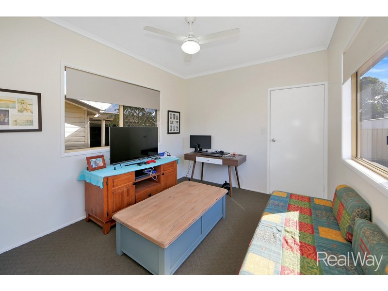 21 Avenell Street, Avenell Heights QLD 4670