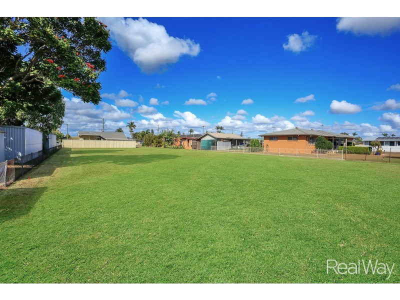 21 Avenell Street, Avenell Heights QLD 4670