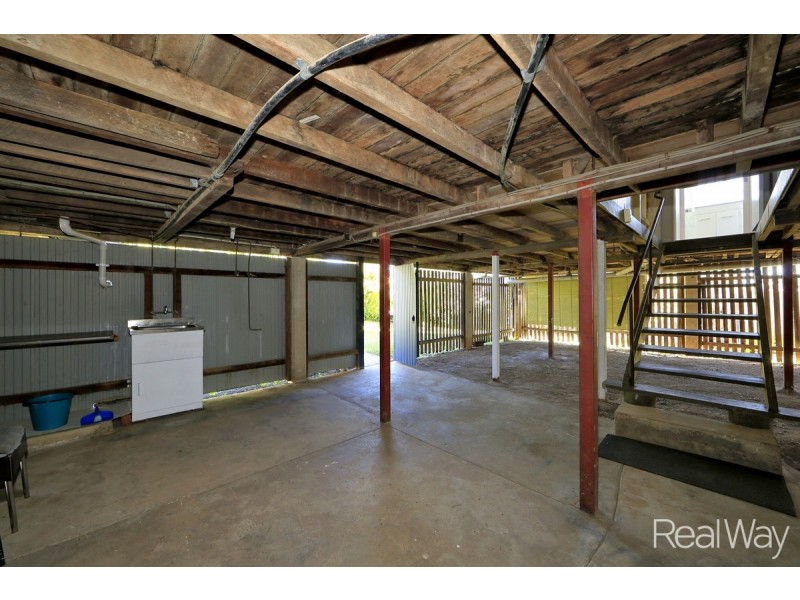 1 Blamey Street, Avenell Heights QLD 4670