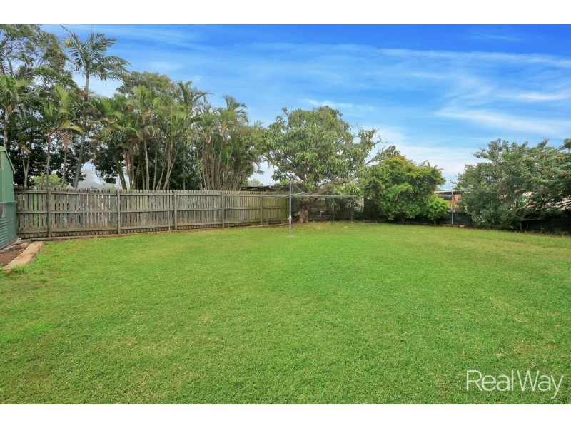 1 Blamey Street, Avenell Heights QLD 4670