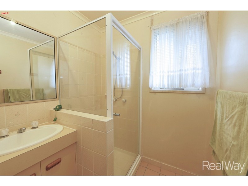 2/7 Sydney Street, Kepnock QLD 4670