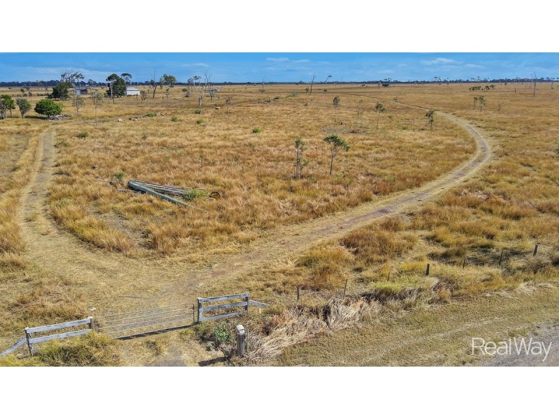 946 Hummock Road, Calavos QLD 4670