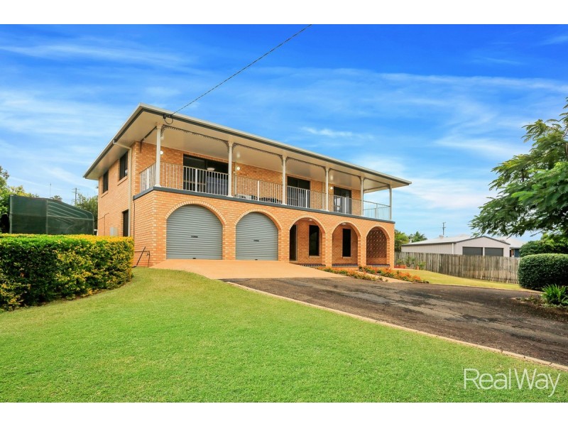 13 Meghan Crescent, Qunaba QLD 4670