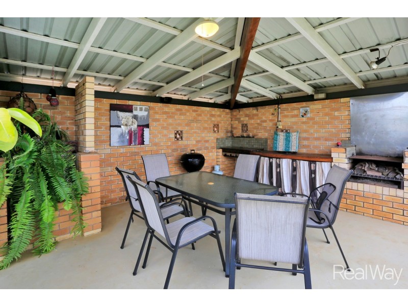 13 Meghan Crescent, Qunaba QLD 4670