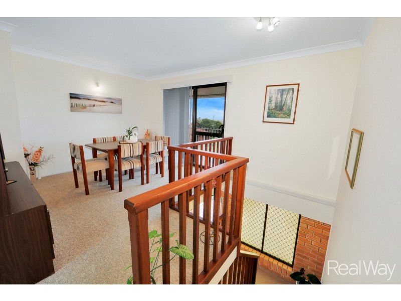 13 Meghan Crescent, Qunaba QLD 4670