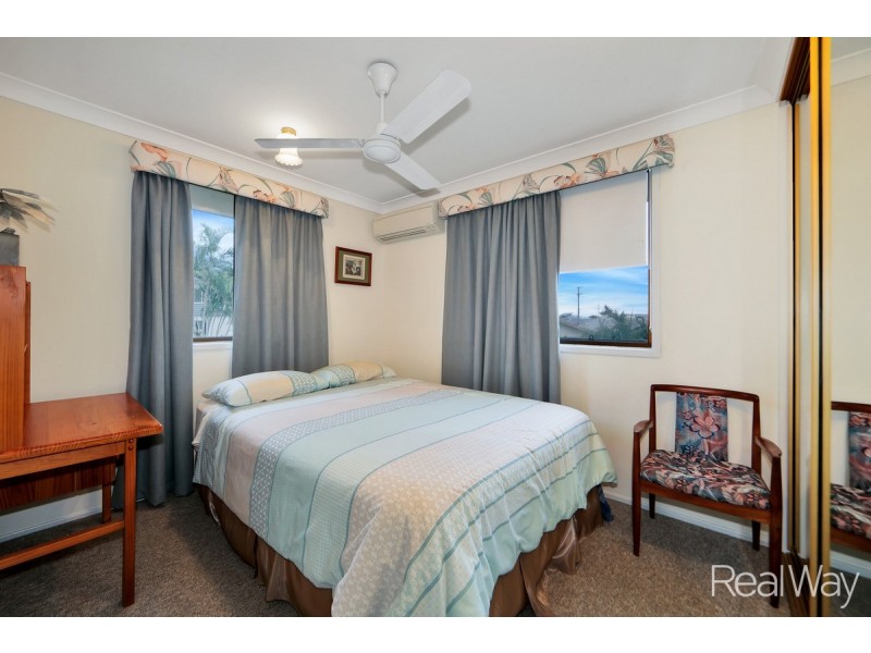 13 Meghan Crescent, Qunaba QLD 4670