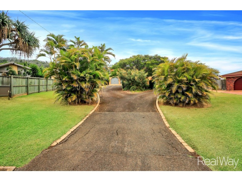 13 Meghan Crescent, Qunaba QLD 4670