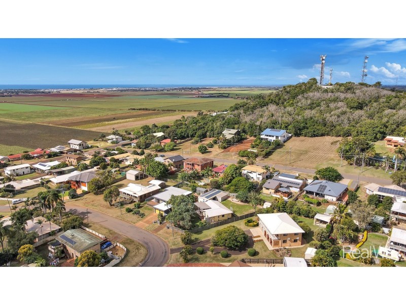 13 Meghan Crescent, Qunaba QLD 4670