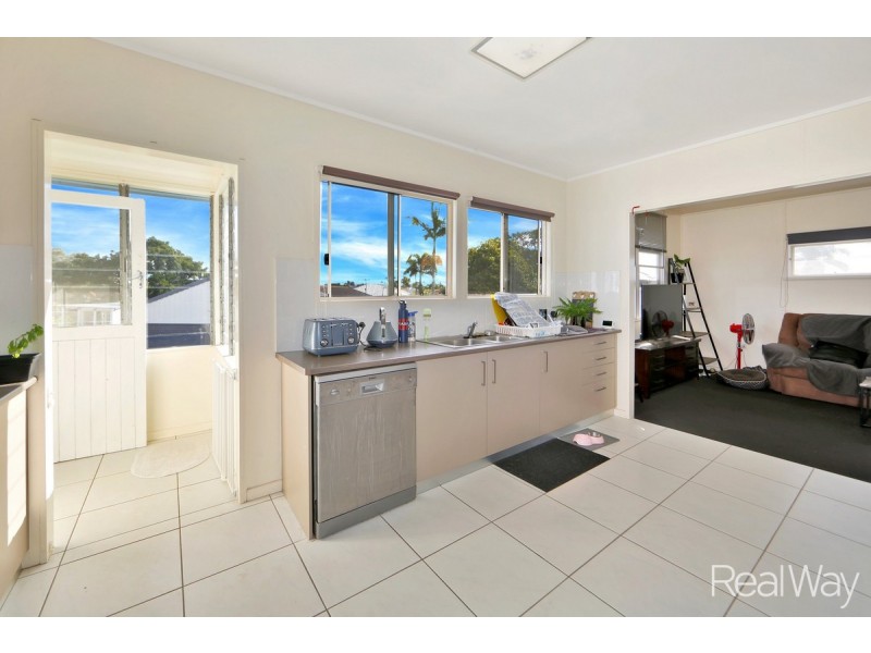 1 Grimstead Street, Bundaberg West QLD 4670